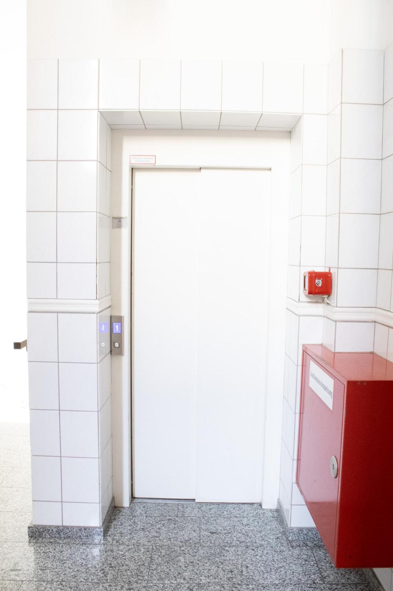 Apartment Wiesbaden Mitte, Zentral Am Park, Congresscenter 5 Min, Bahnhof 10Min エクステリア 写真